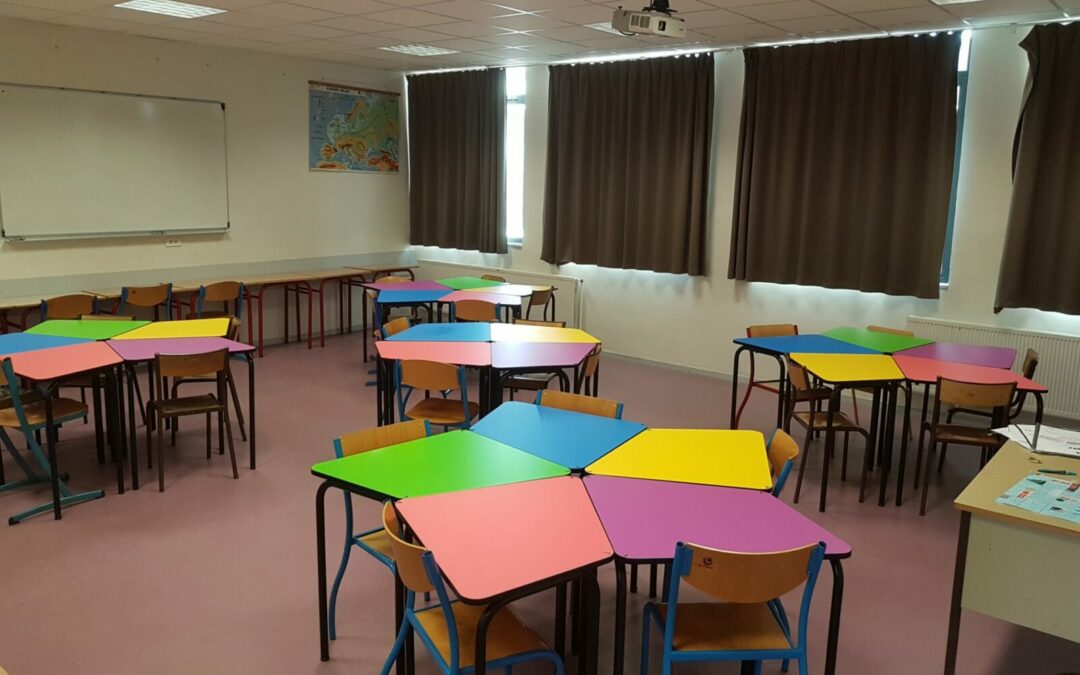 Le design des salles de classe impacte l’attention des élèves