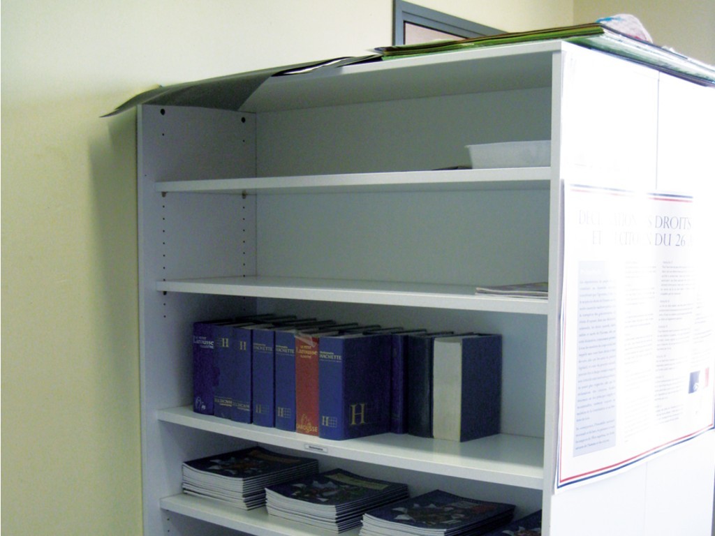 Bibliothèque Largeur 90 cm sans porte, avec tablettes amovibles